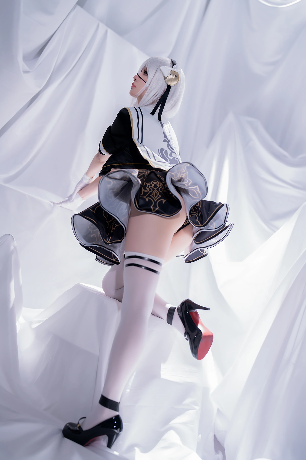 Cosplay 星之迟迟Hoshilily – 尼尔同人 2B学姐服