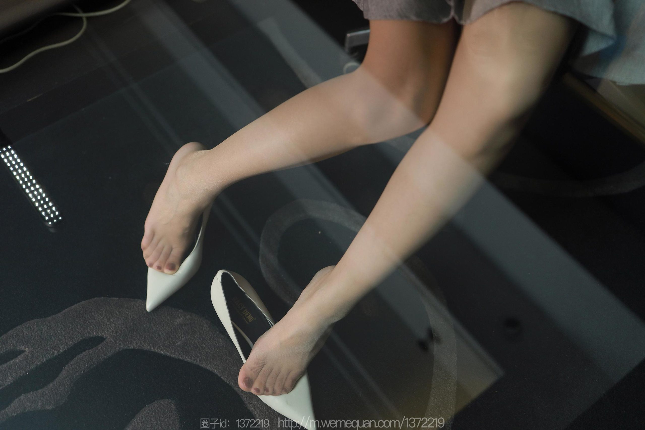 IESS异思趣向 - 模特：小婕 《电话情缘》