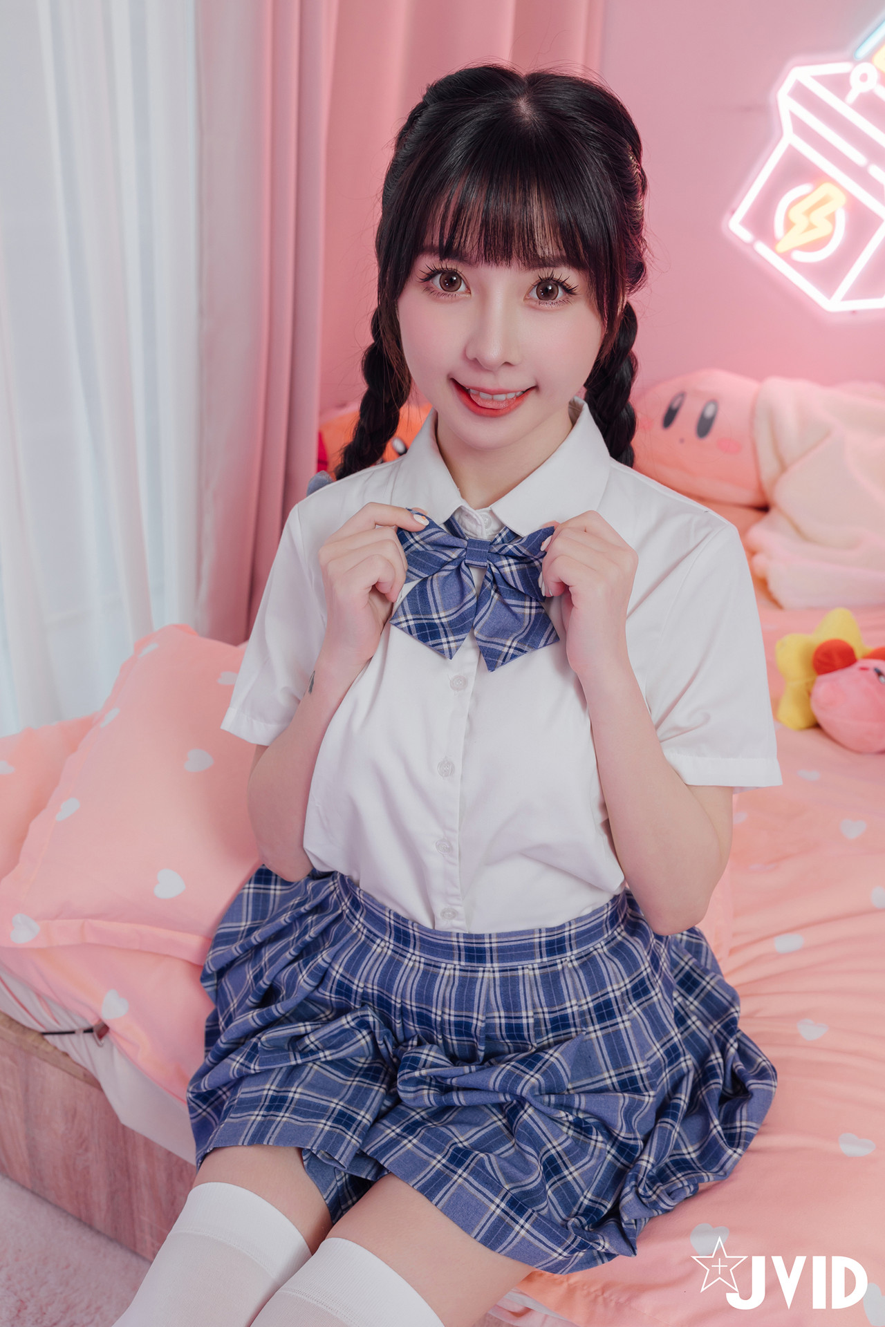 JVID Tiny 量身訂製の性愛娃娃 Set.01(36P)