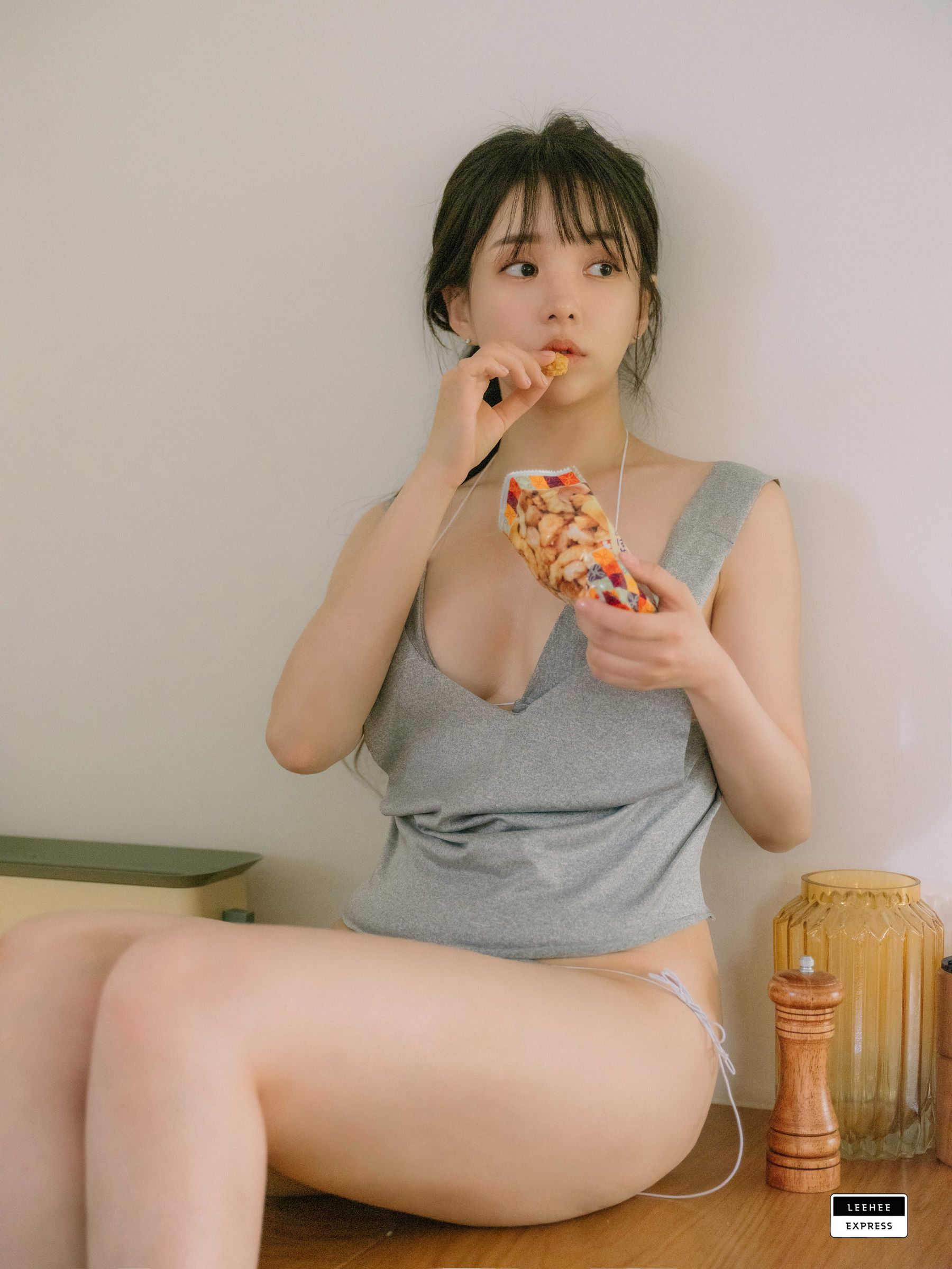 [LEEHEE EXPRESS] LEND-037 - Yuri