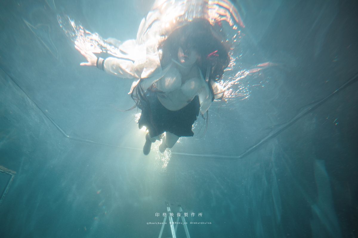 Coser@落落Raku – 水泳馆 (59P – 1V)