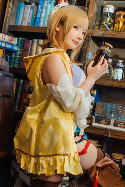 Coser@是三不是世w 莱莎的炼金工坊