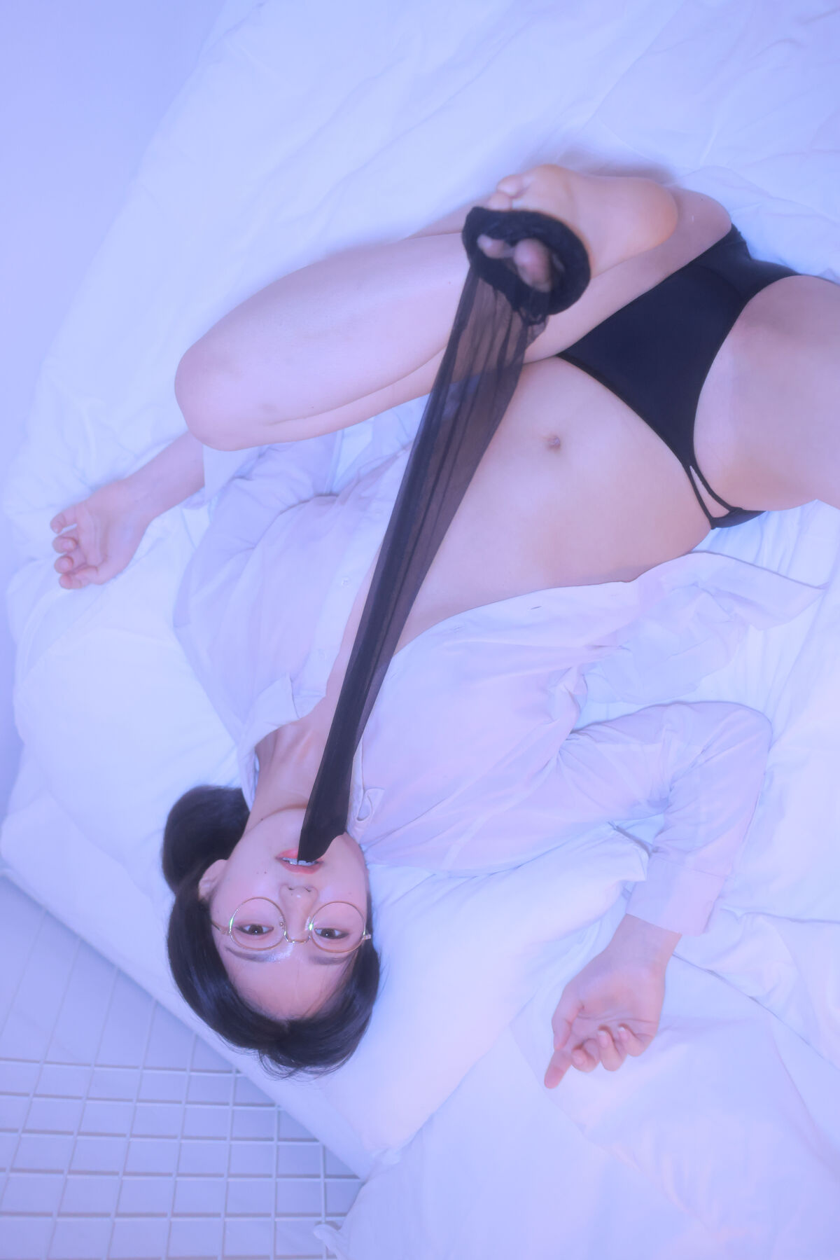 Sehee 세희 – Glasses Shirt Part2