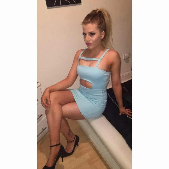 MISHELL`S SHORT SKIRT PAGE gallery (19P)