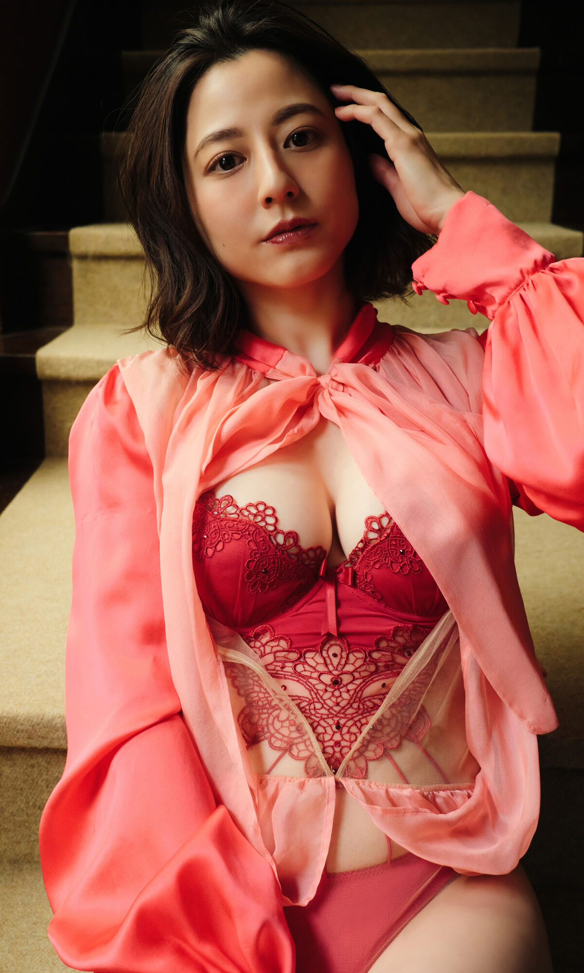 JP Yumi Sugimoto 杉本有美 – 美魔女 (77P – 1V)