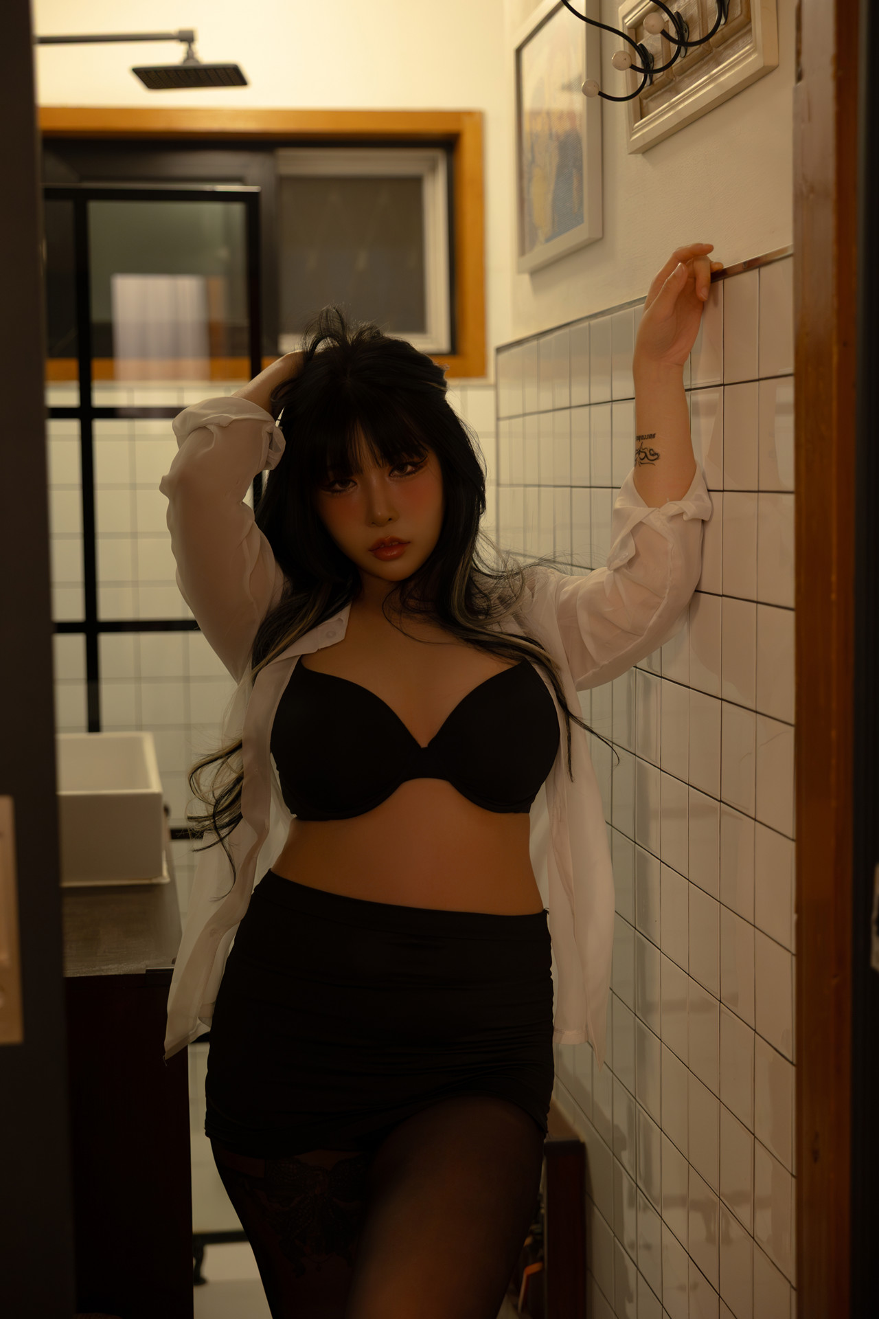 Lee Yuin 유인, Photobook ‘Girl Next Door’ Set.01