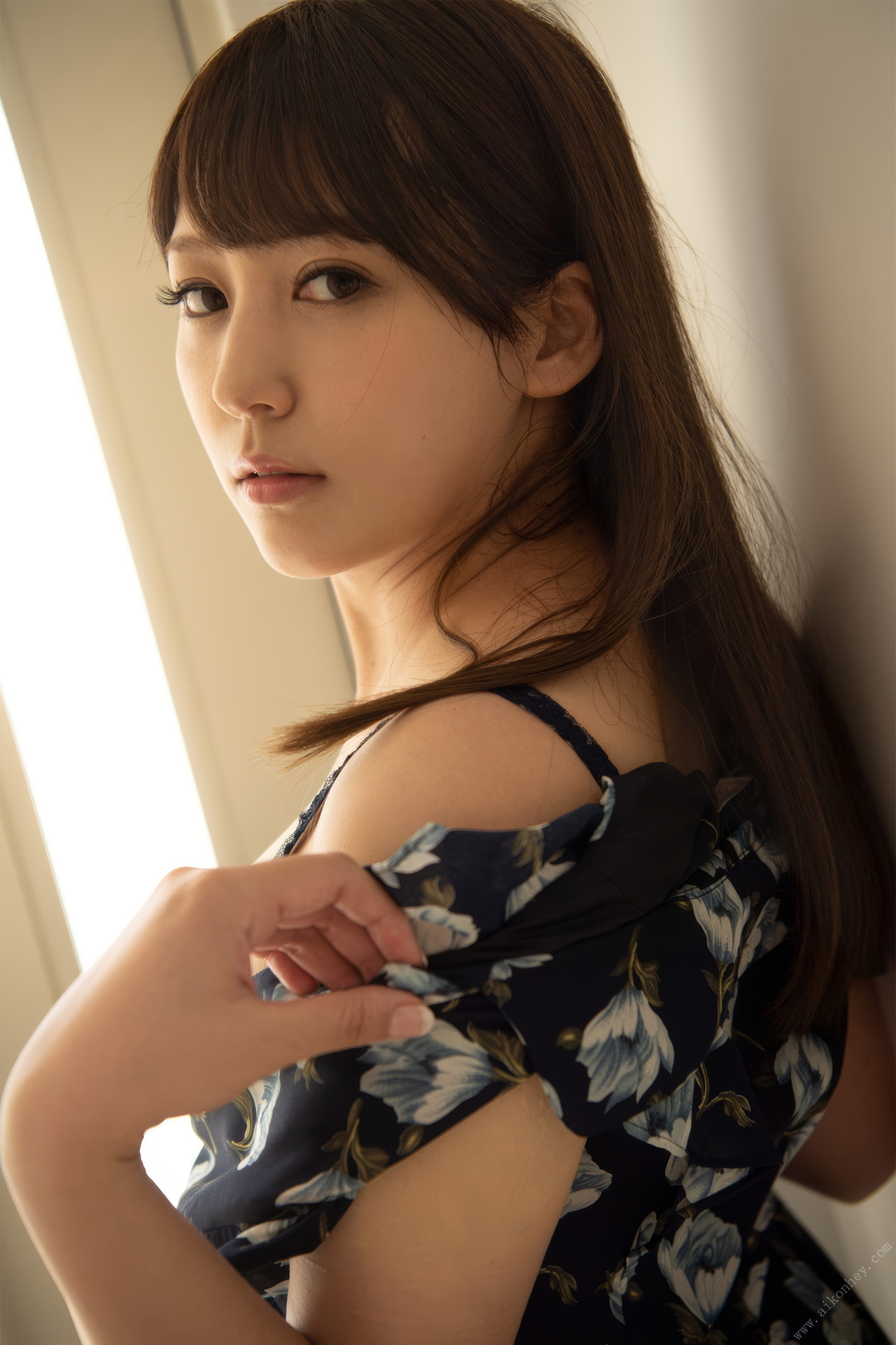 Maria Aine 愛音まりあ, ヌード写真集 「Sensual Moisture」 Set.03