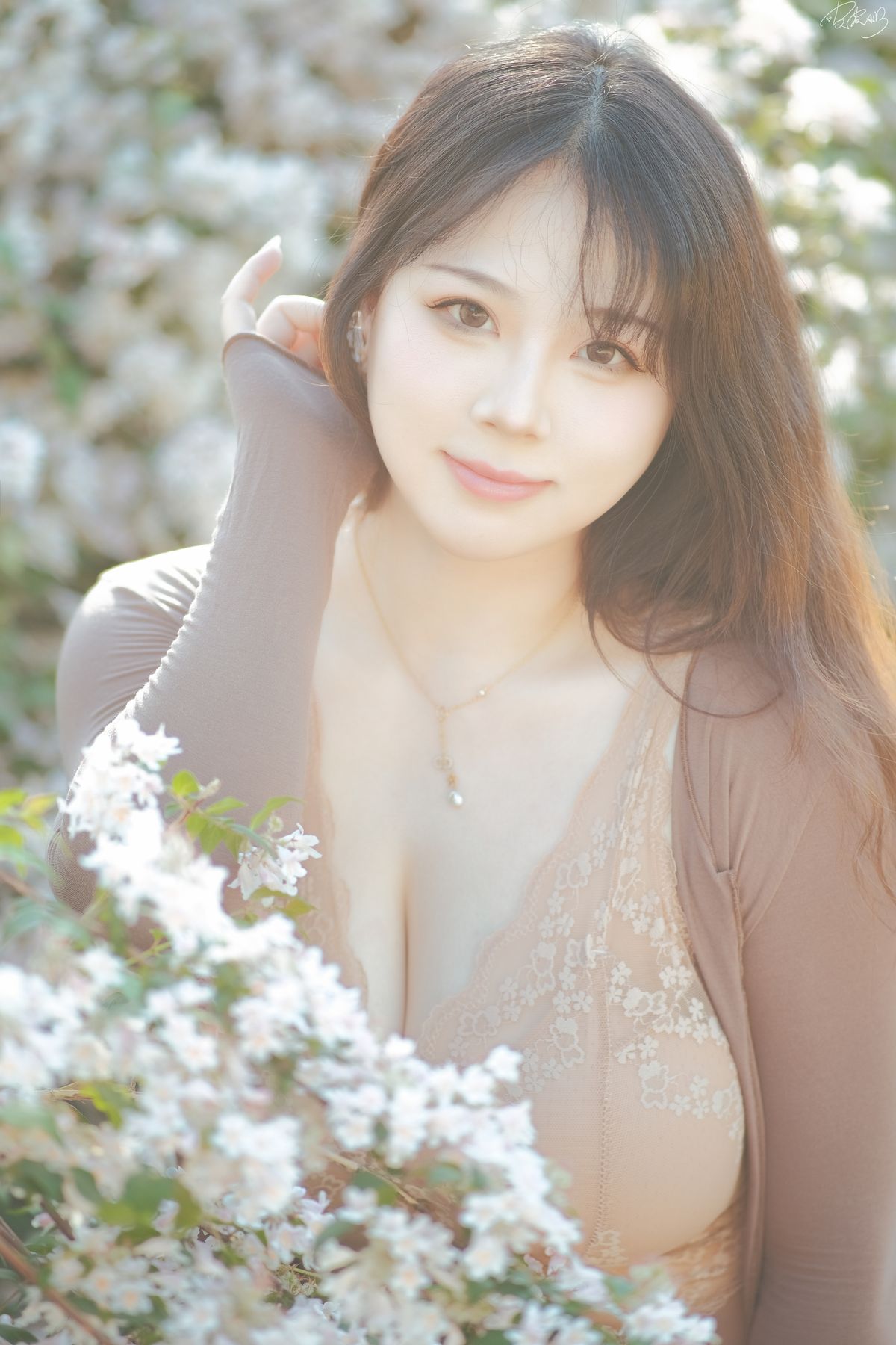 Coser@皮皮奶可可爱了啦 – 猥实人妻 (55P)