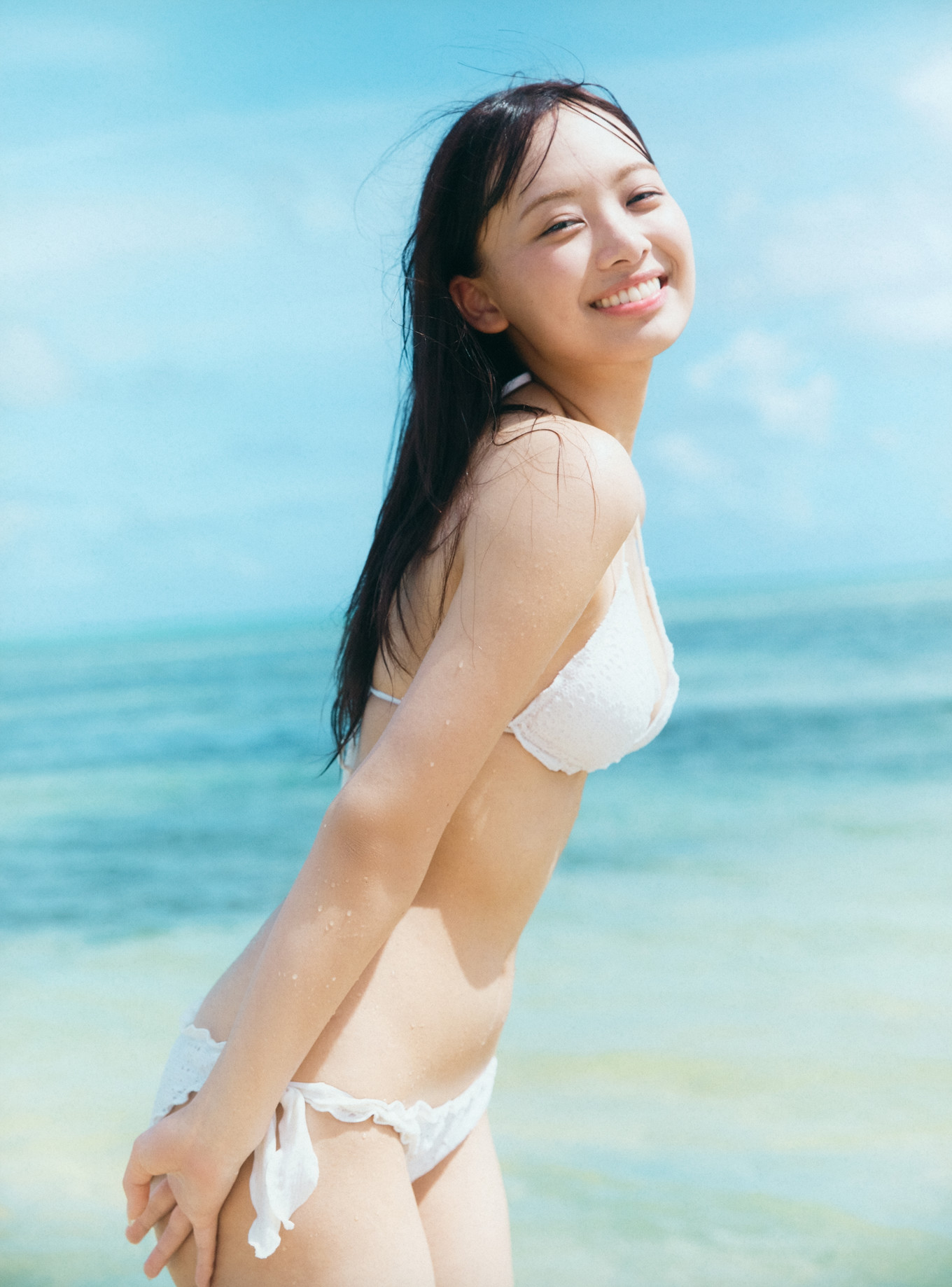 Hiyori Hamagishi 濱岸ひより, 1st写真集 『もしも』 Set.01