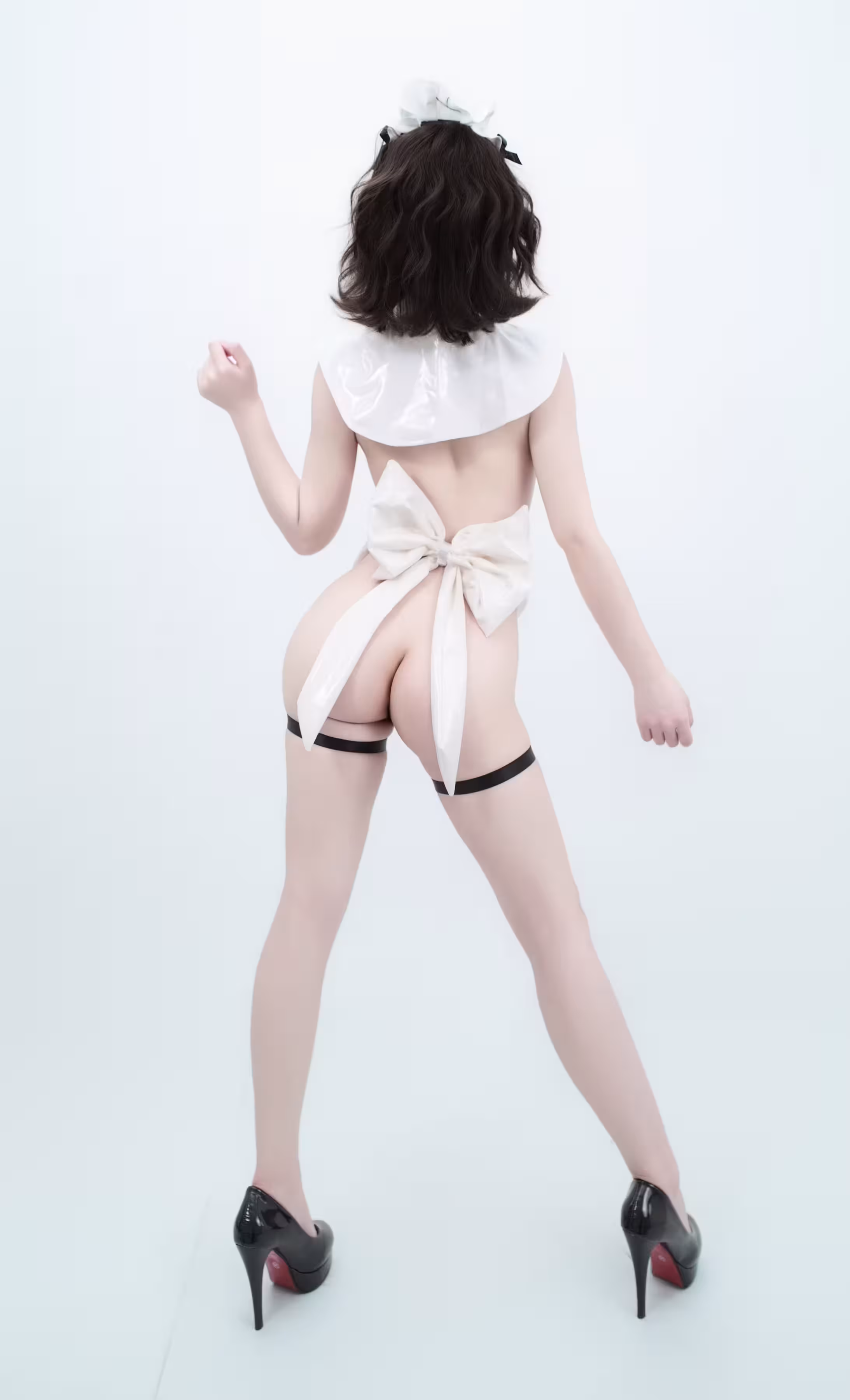 Bangni邦尼 – 武裝修女 (86P)