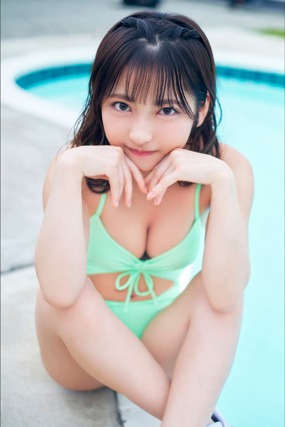 Toumi 十味, スピサン グラビアフォトブック 「To Me」 Set.01