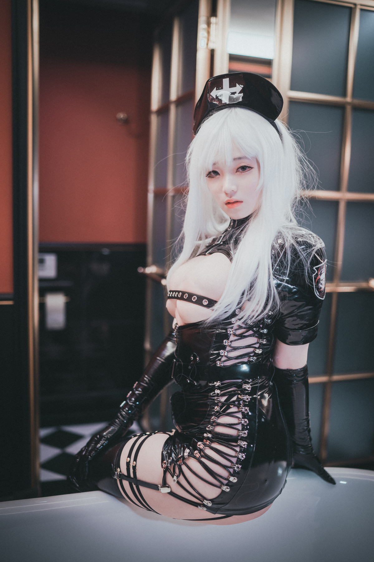 Bambi 밤비, DJAWA ‘Poisonous Nurse’ Set.02(35P)