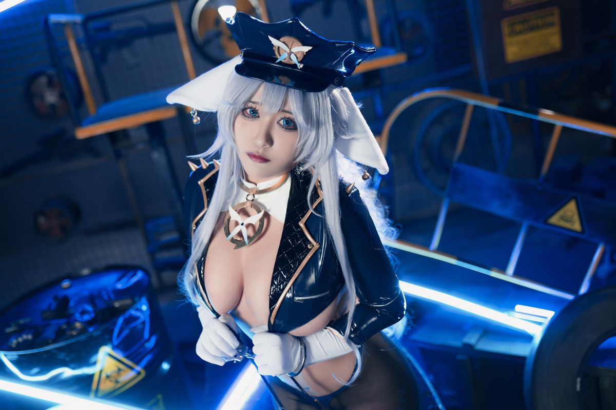 Coser@洛璃LoLiSAMA – 信浓女警 (81P)