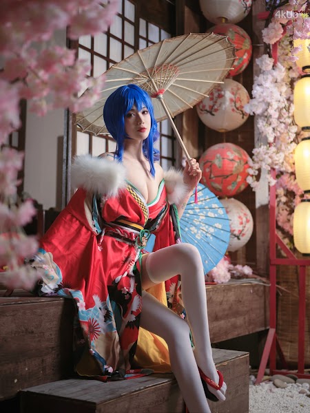 Coser@一米八的大梨子 圣姨和服