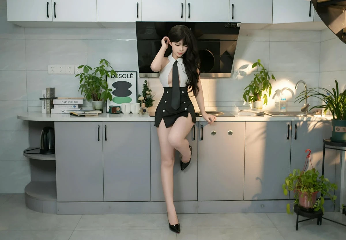[網路收集系列]Coser@Bangni邦尼 – 小職員[81P]