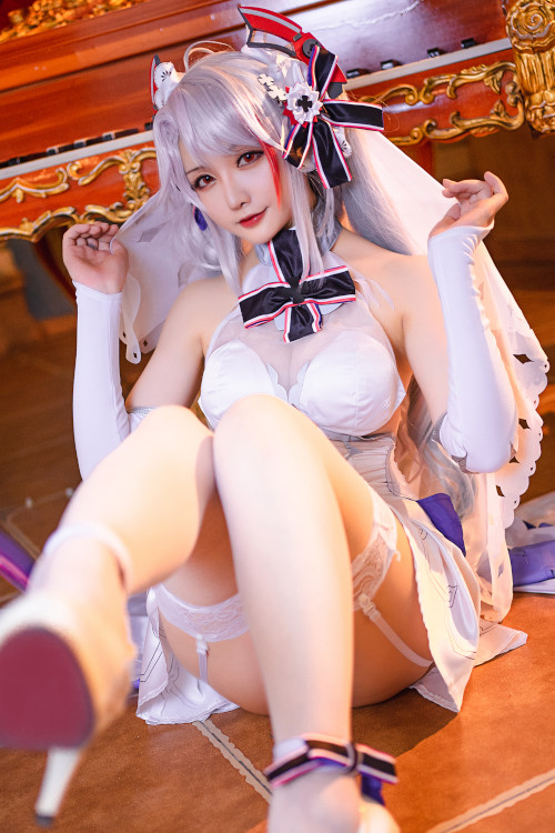 Cosplay 狐洛洛子 – 水色猫猫头
