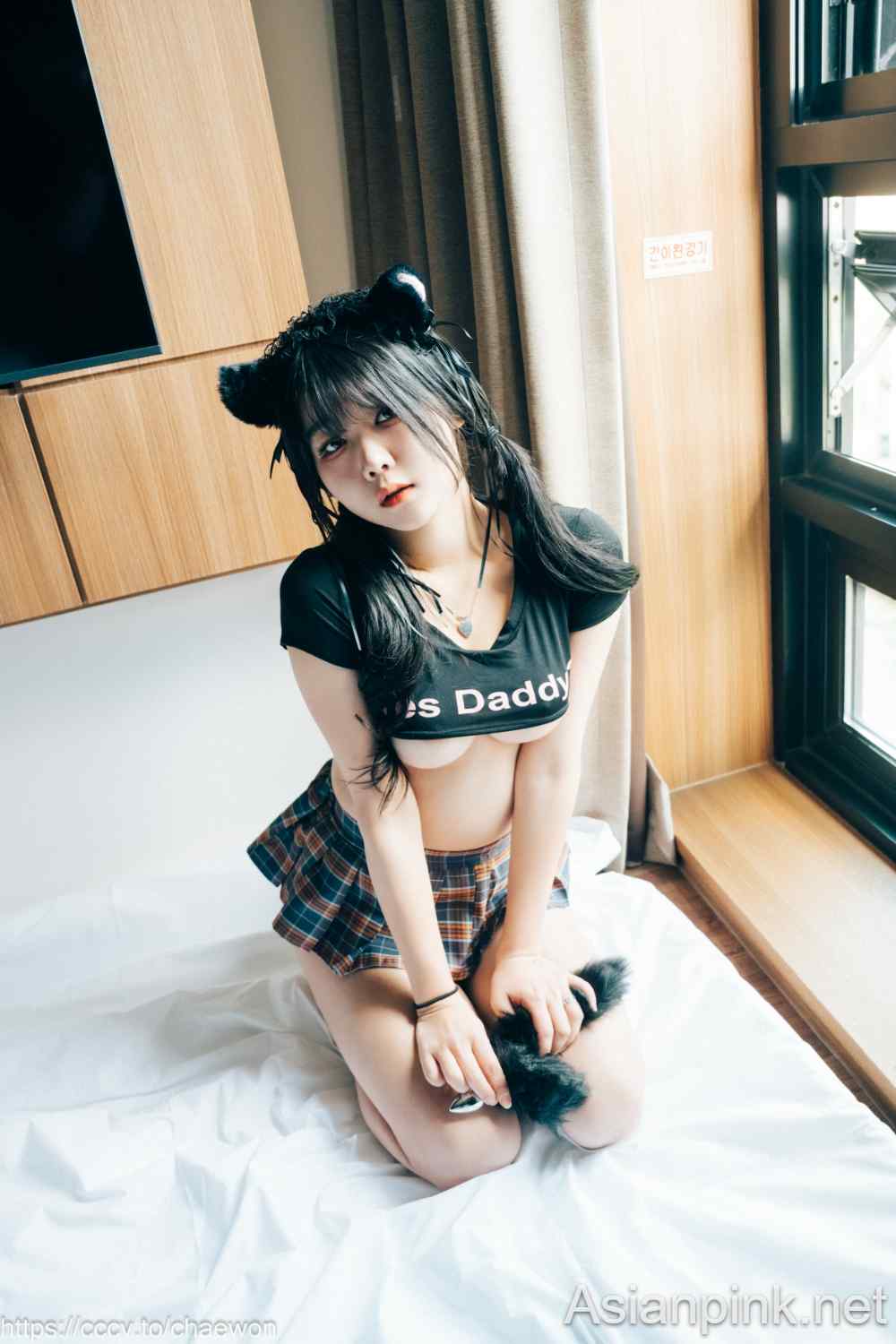 [Loozy] Zia (지아) – Neko of 144 photos + 8 videos
