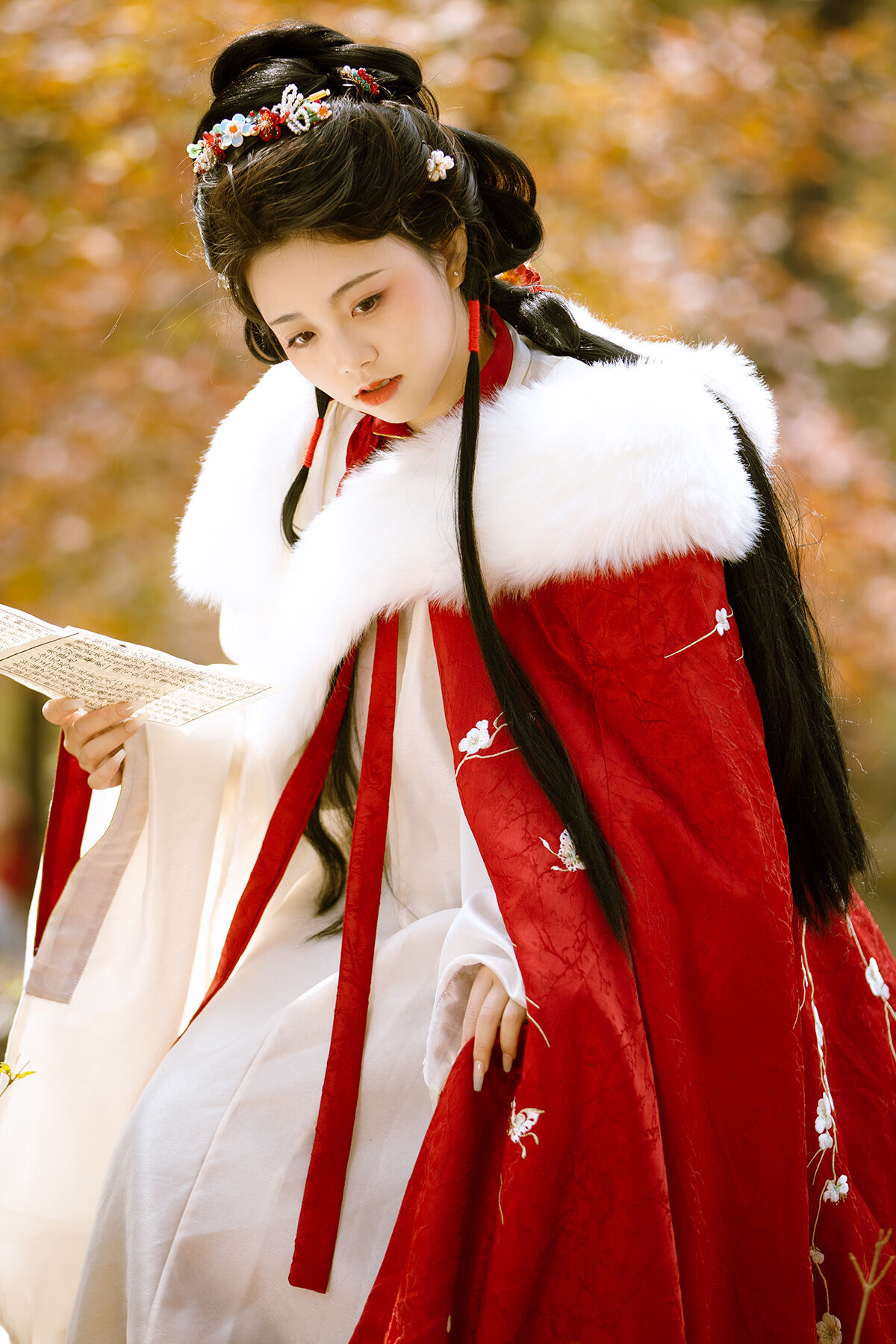 YiTuYu艺图语 Vol.8439 佚名 (27P)