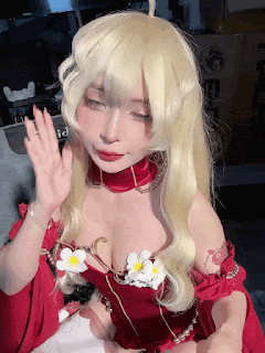 Coser@UmekoJ – Red Riding Hood