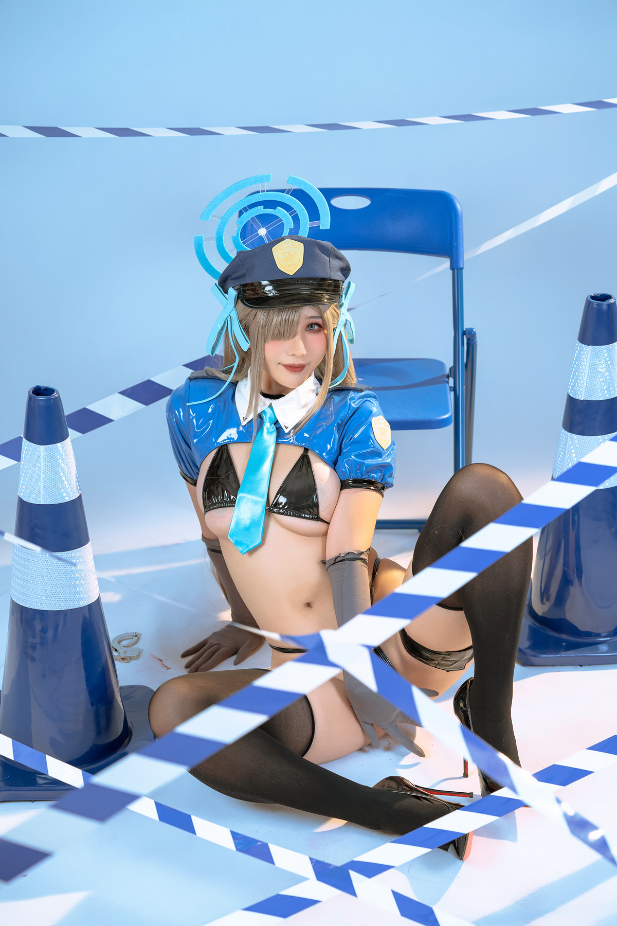Cosplay 云溪溪Yunx1x1 奶桃 蔚蓝档案 之濑明日奈 Set.02(50P)