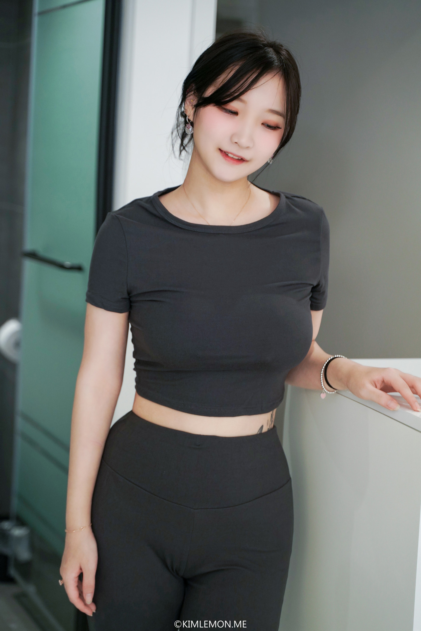 Yujin 유진, KIMLEMON Vol.01 Photobook Set.01(40P)