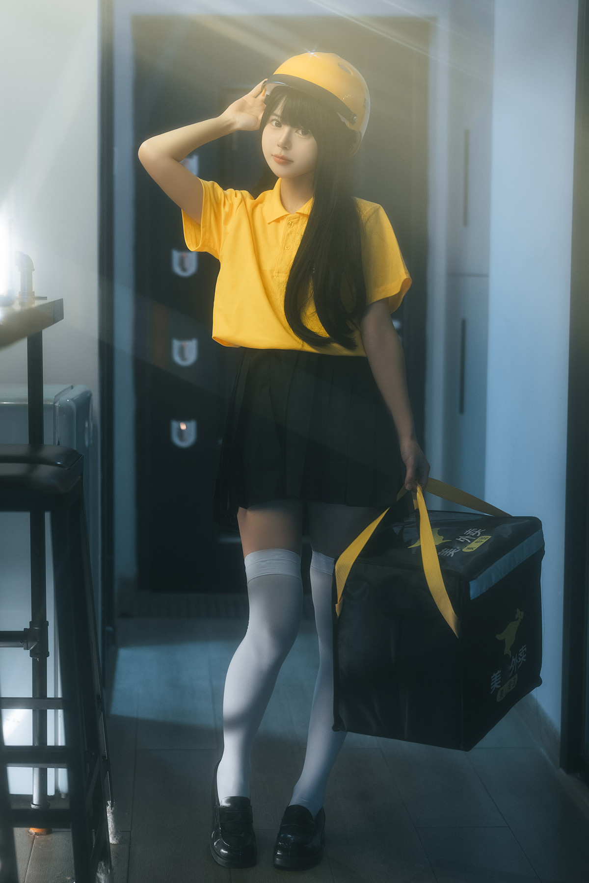 Cosplay Rua阮阮 外卖员 Delivery Girl(54P)