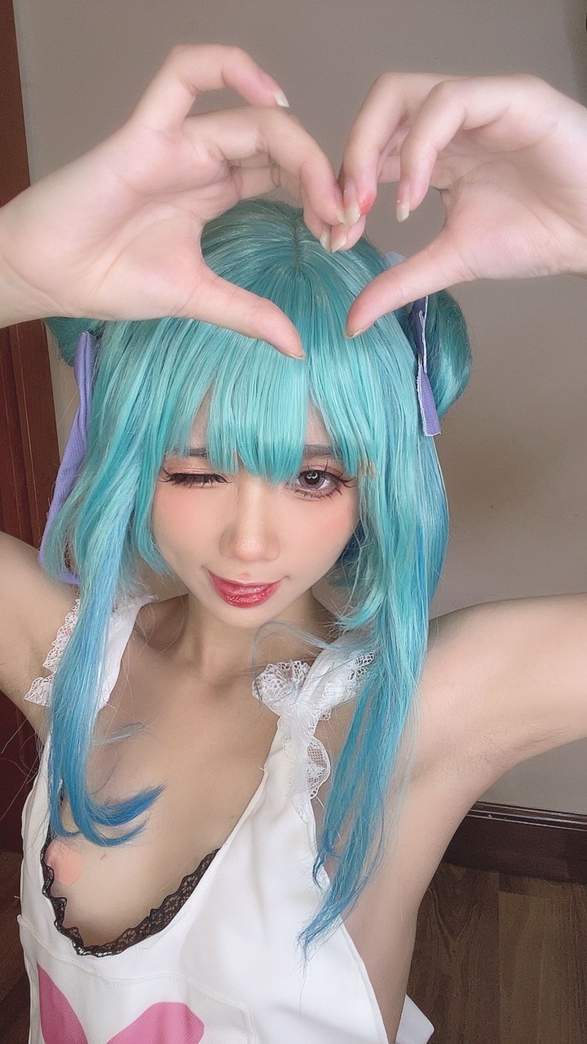 Coser@PoppaChan – Uruha Rushia Hololiv Part1 (55P)