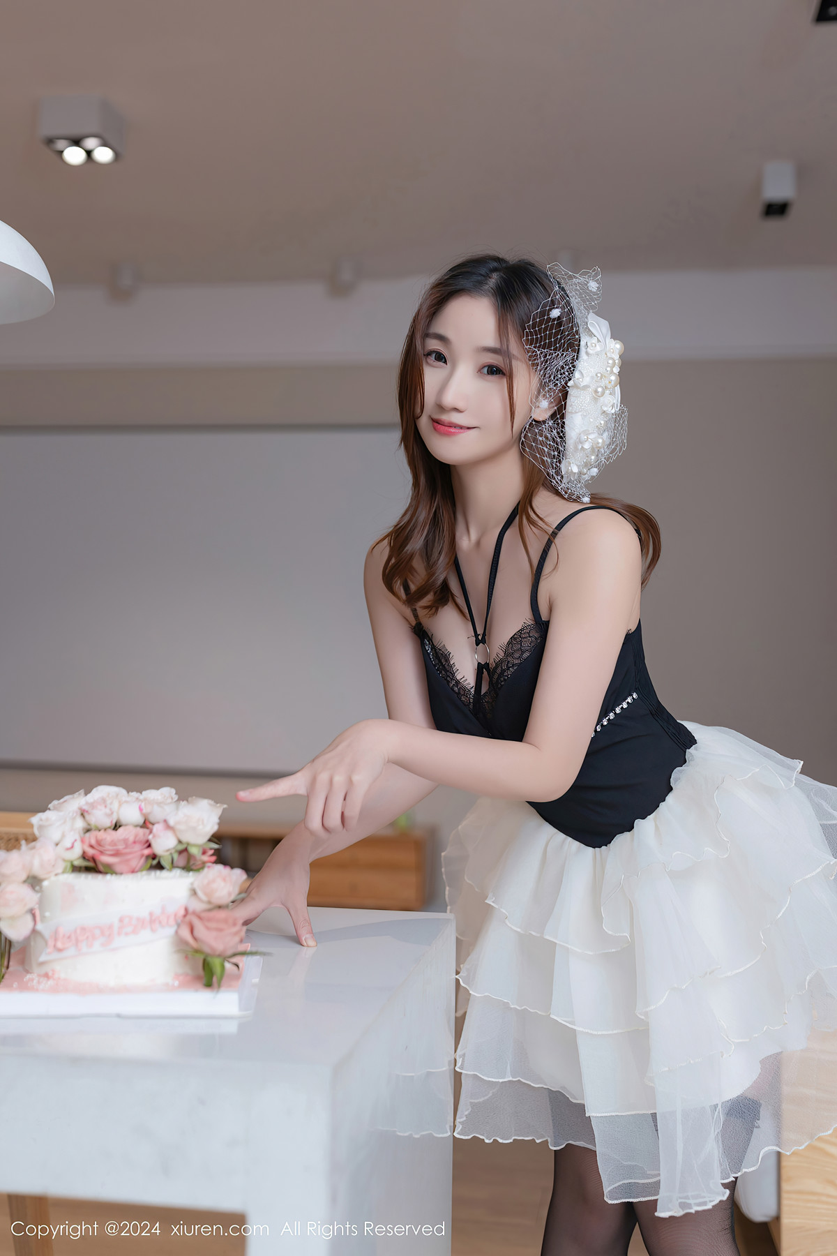 XiuRen秀人网 No.8398 杏子Yada(80P)