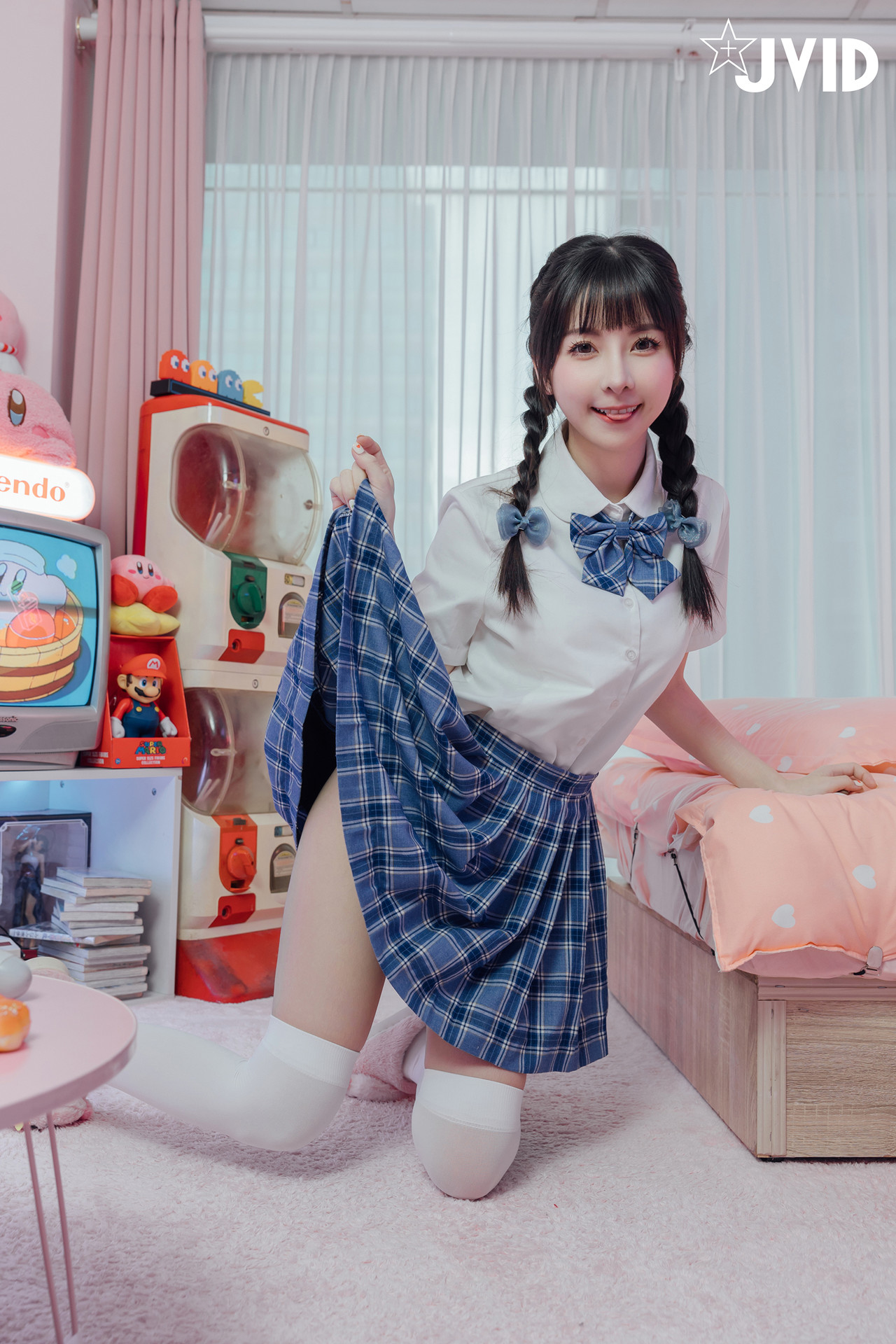 JVID Tiny 量身訂製の性愛娃娃 Set.01(36P)