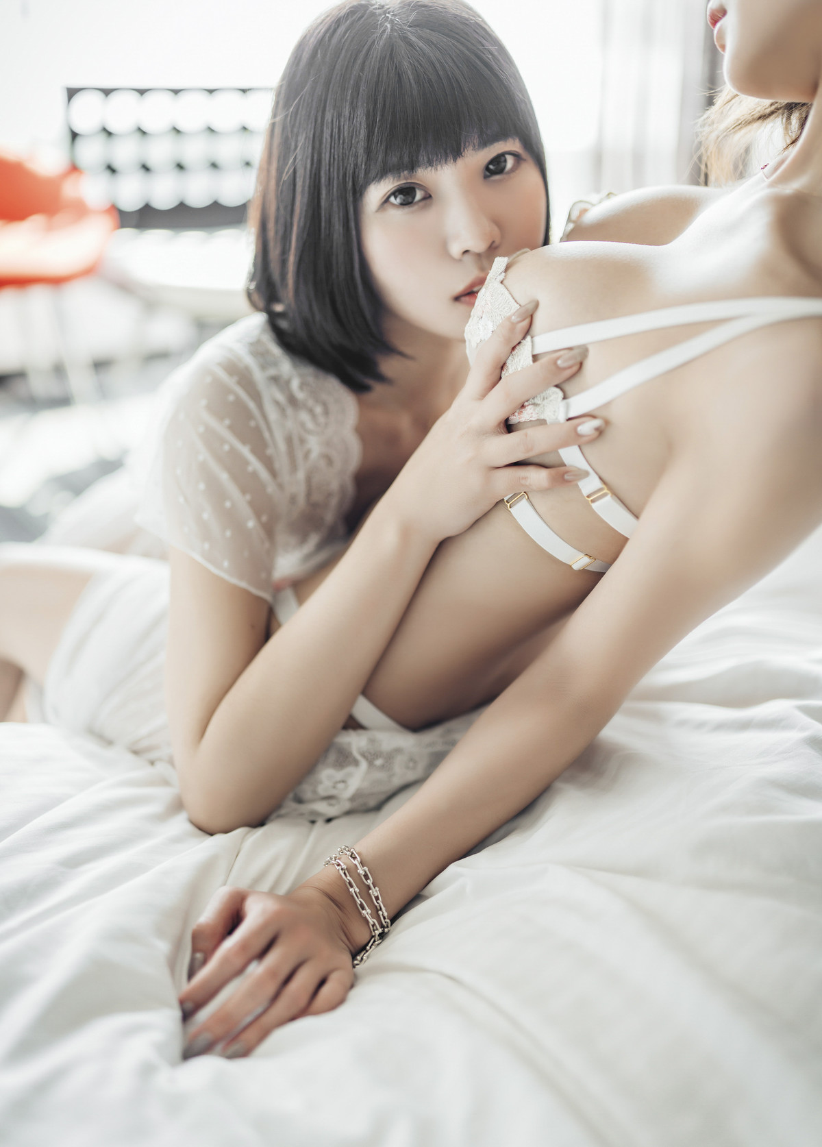 JVID精品 果宝宝 雙全裸無碼 女女情慾初嘗試 美少女們的第一次 Vol.01