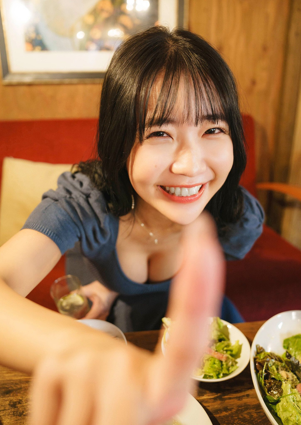 Kisumi Amau 天羽希純, 写真集 「もっと！教えて あまう先輩！！ スピサン グラビアフォトブック」 Set.01