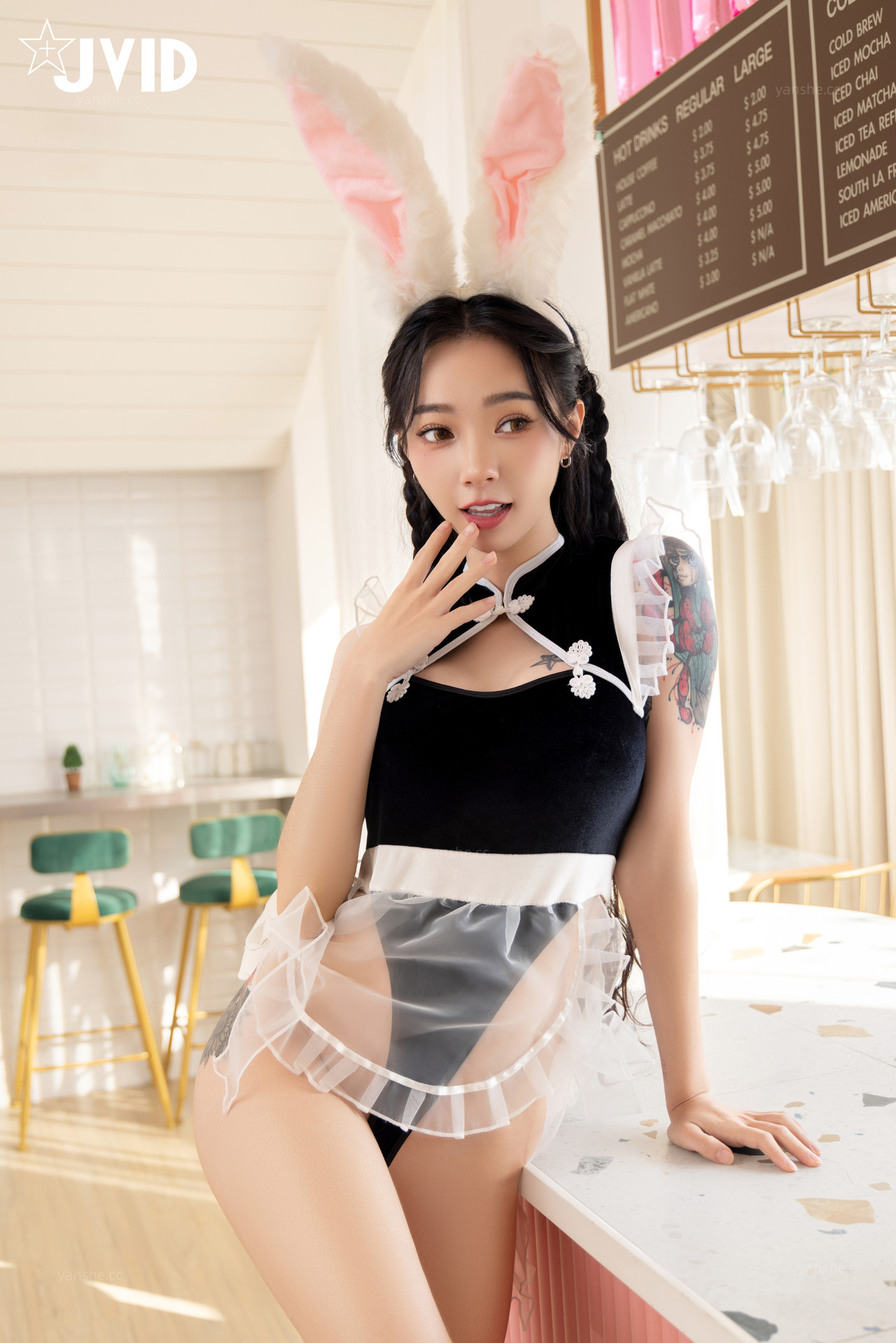 JVID精品 校花《飄飄》極上ご奉仕!! 完全主觀視角!!可愛すぎるメイドがまさかの全裸で超興奮!!