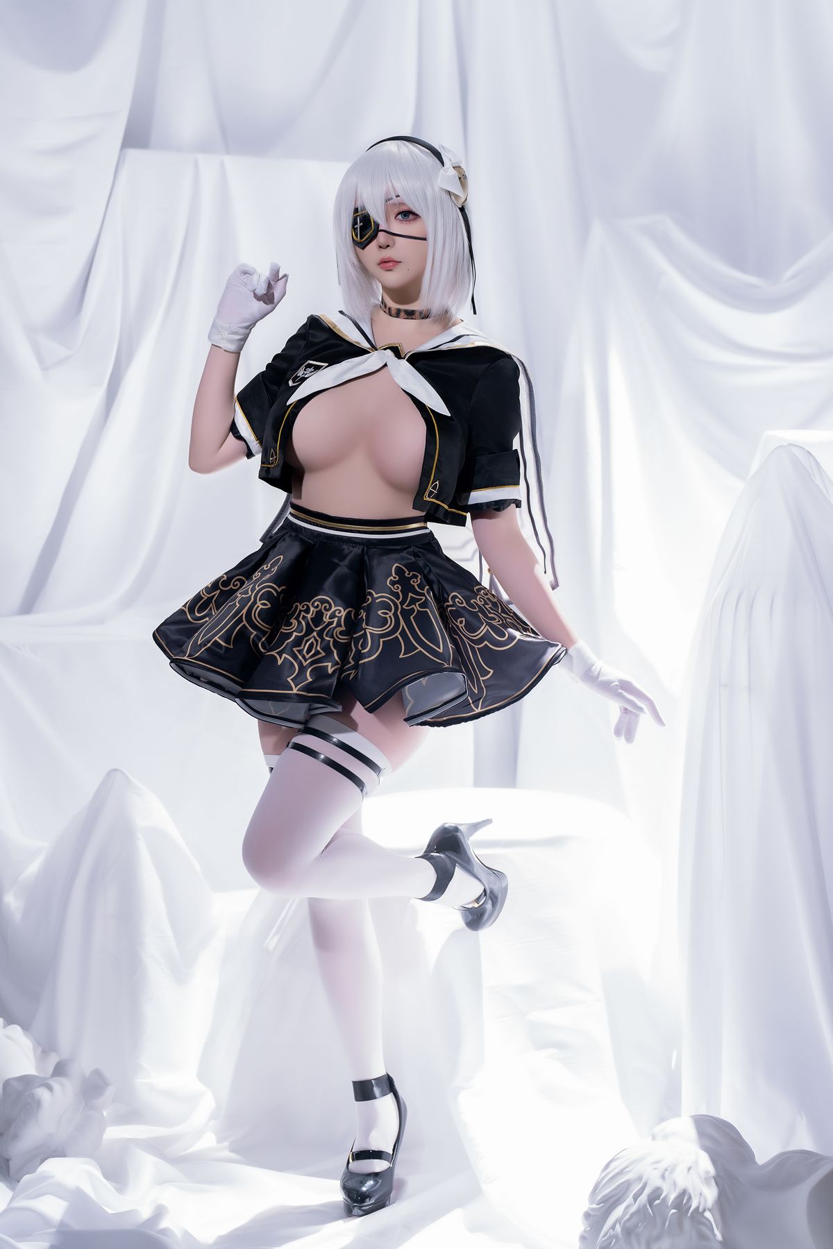 Coser@星之迟迟Hoshilily – 尼尔同人 2B学生服 (30P)