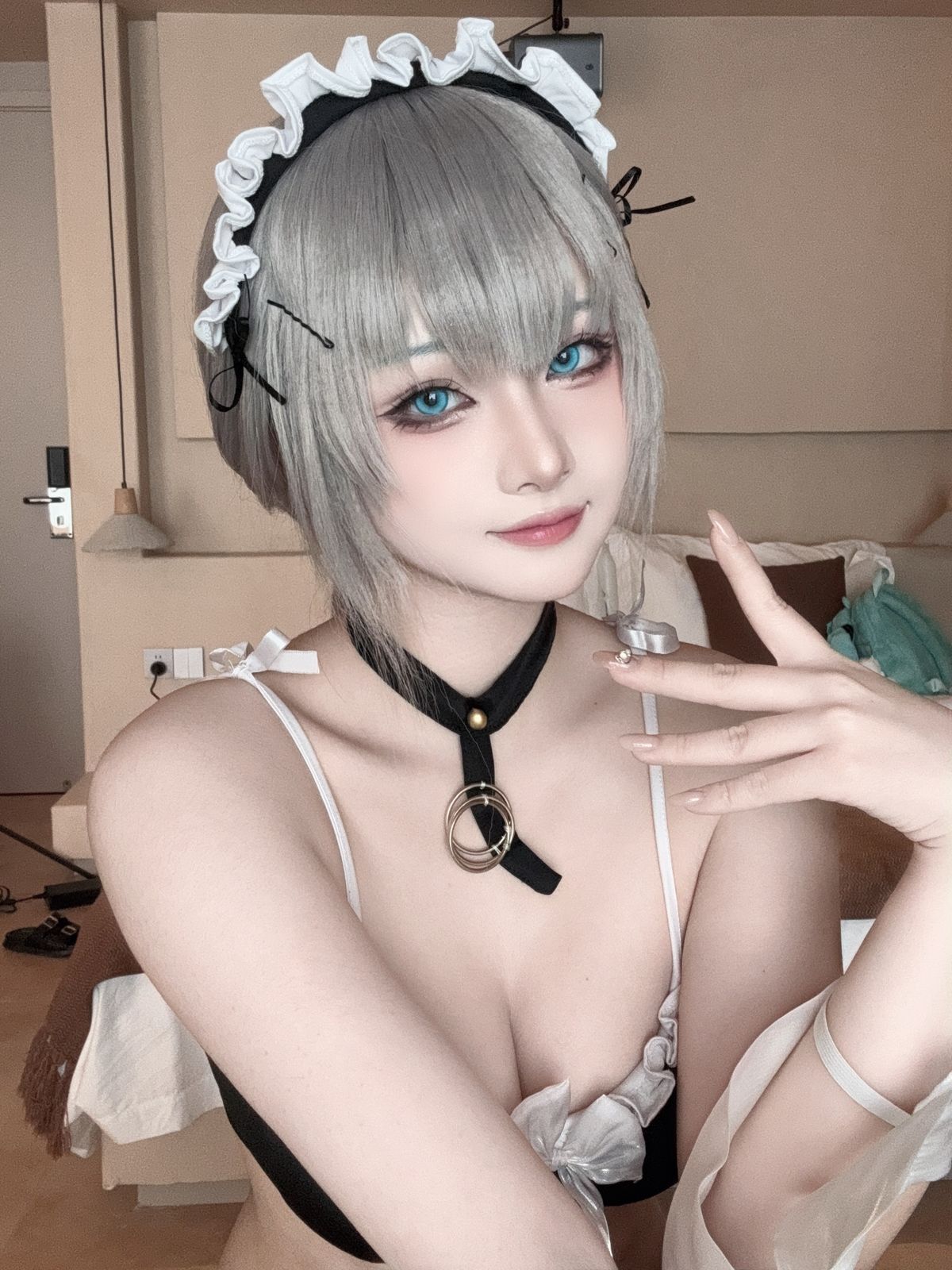 Coser@屿鱼 – 碧蓝航线 曼彻斯特 泳装 (51P)
