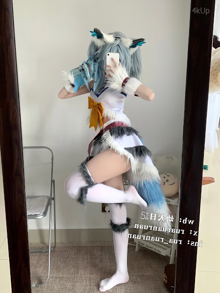 Coser@rua阮阮 刹那