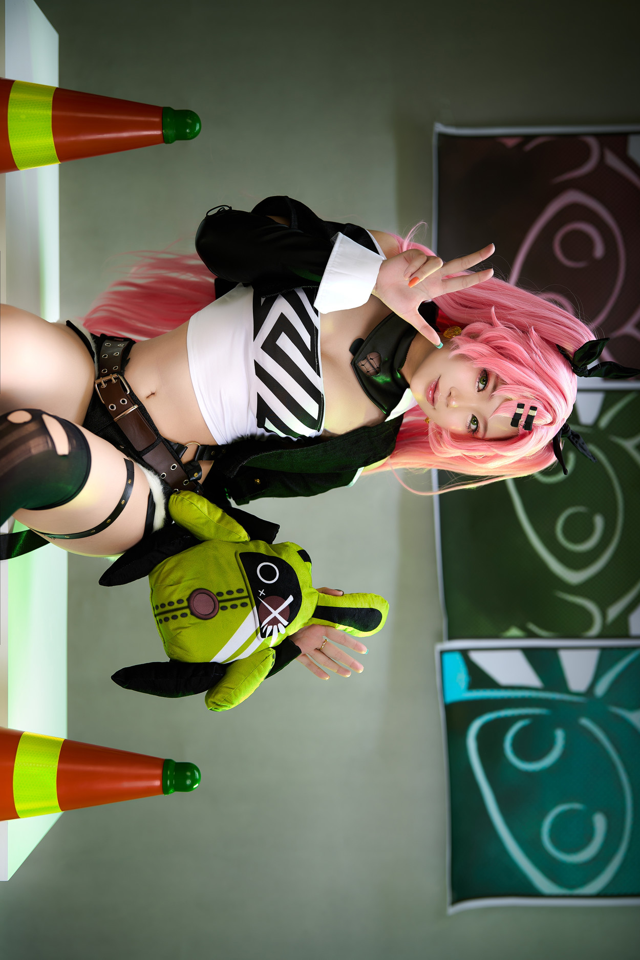 Cosplay ZinieQ Nicole Zenless Zone Zero(45P)