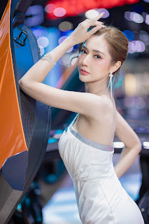 SiS Magazine P2