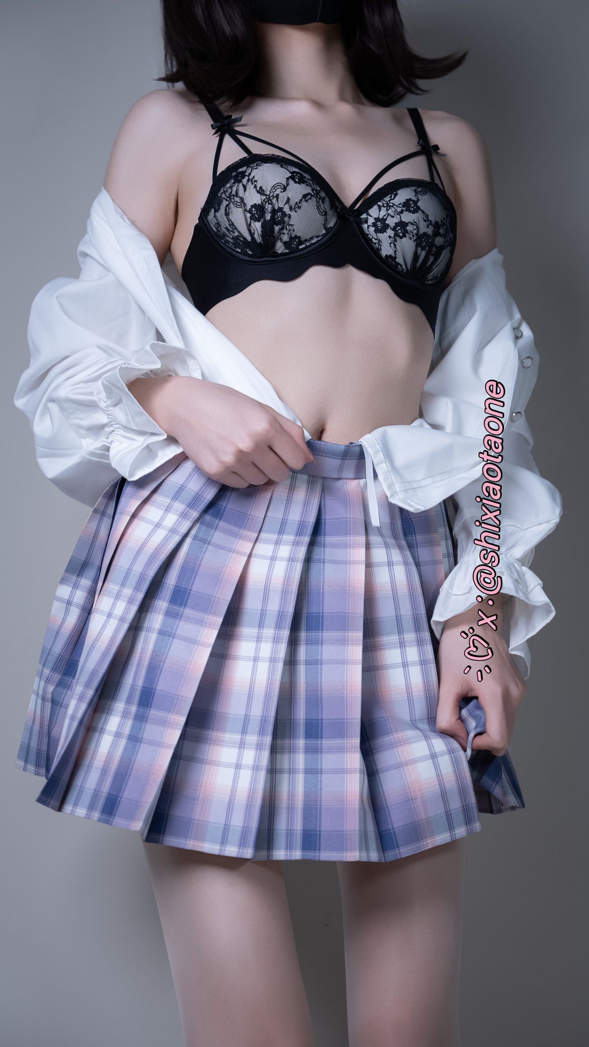 Coser@shixiaotaone – 精致丝控小公主 X网红福利合集 Part01 (50P)