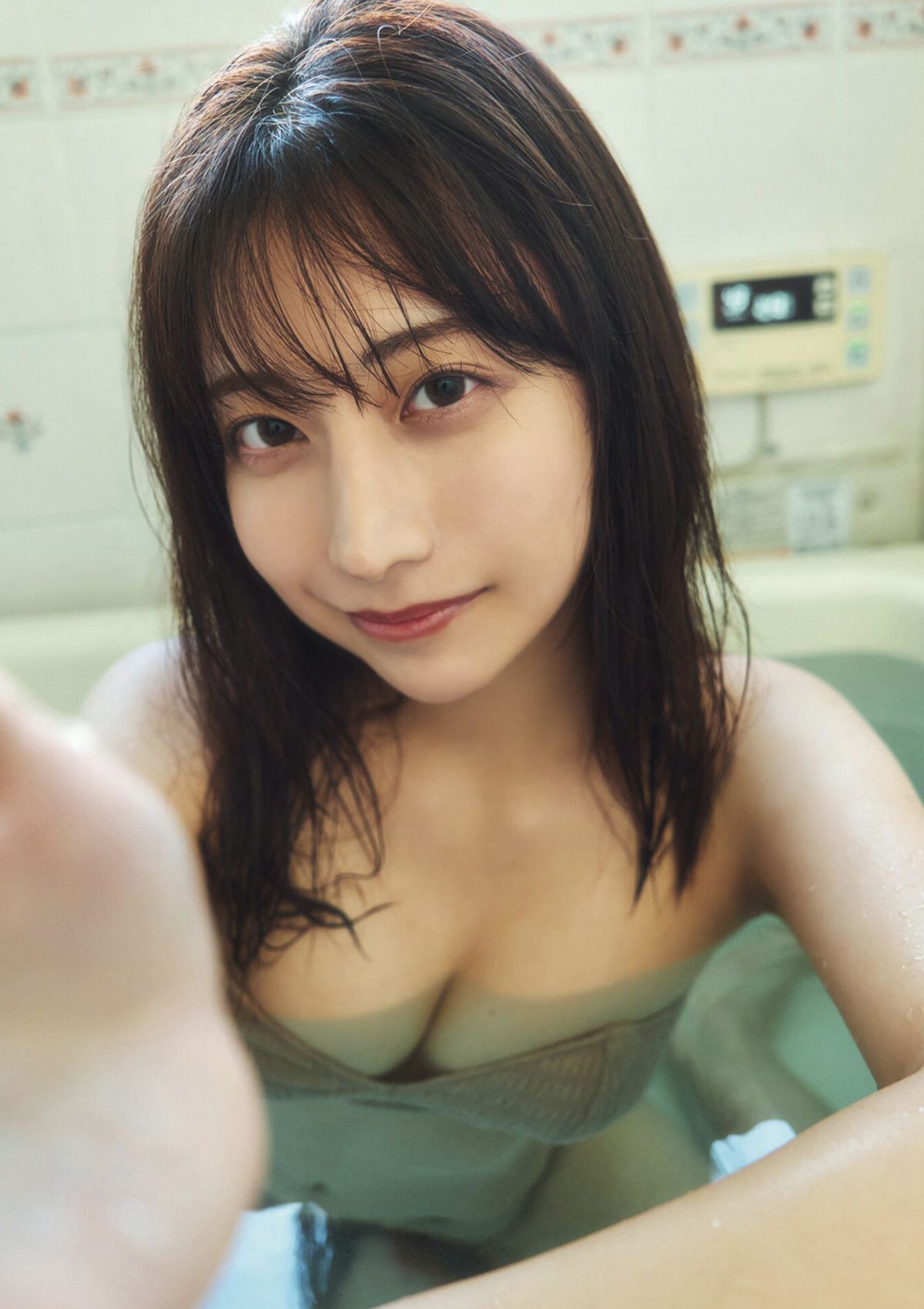 JP Yuka Suzuki 鈴木優香 – どうする (50P)