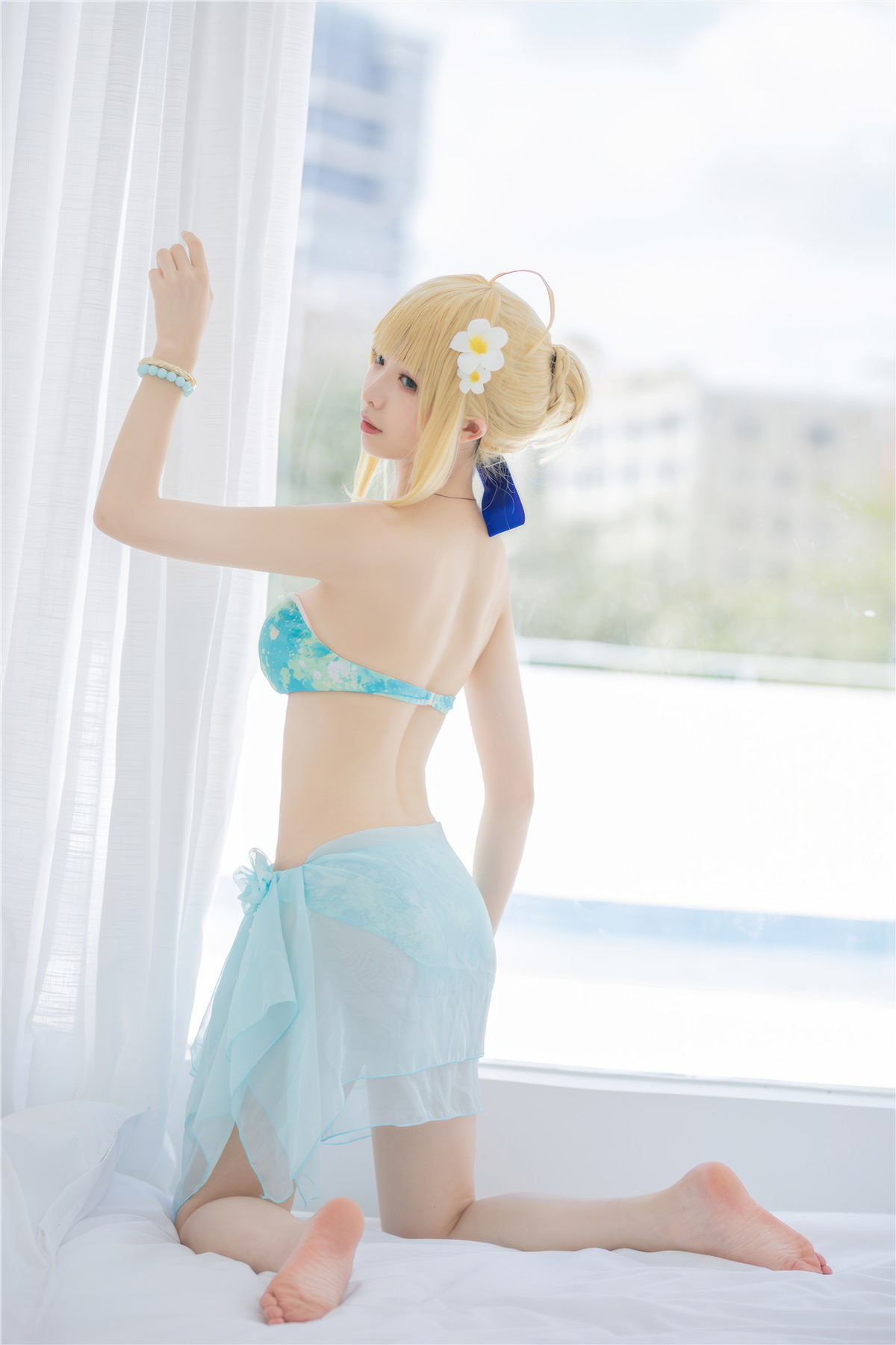 Cosplay 封疆疆v 阿尔托莉雅·潘德拉贡 泳装(40P)