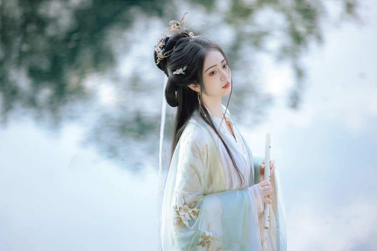 YiTuYu艺图语 Vol.8430 妮咪 (26P)