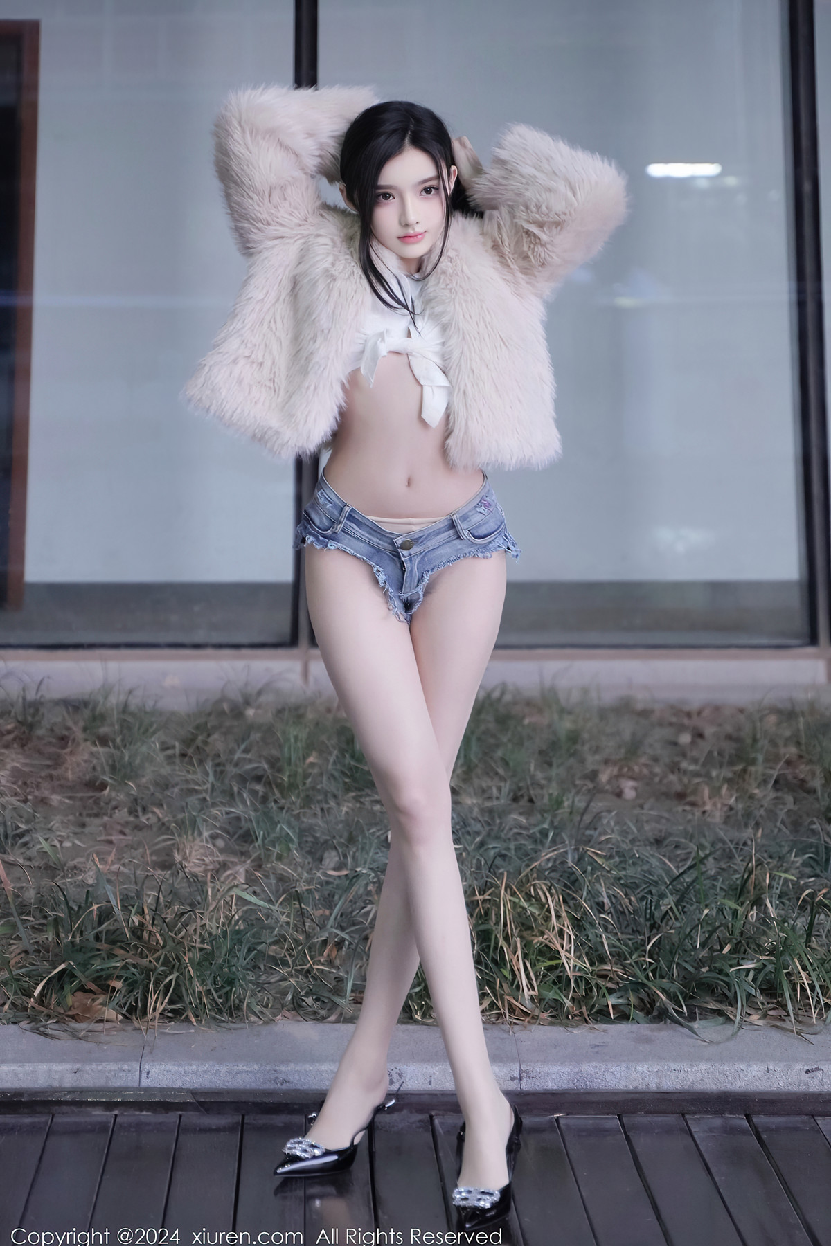 XiuRen秀人网 No.8261 龙雪儿LongXueer(75P)