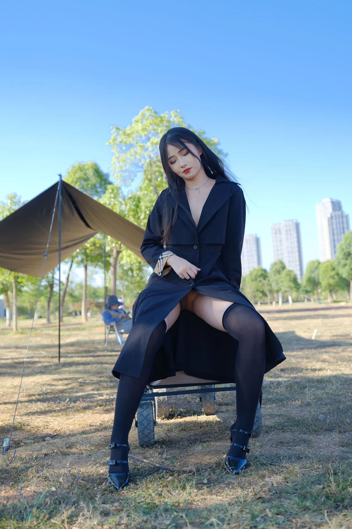 小泽 – 黑丝御姐 户外露出 Set.02