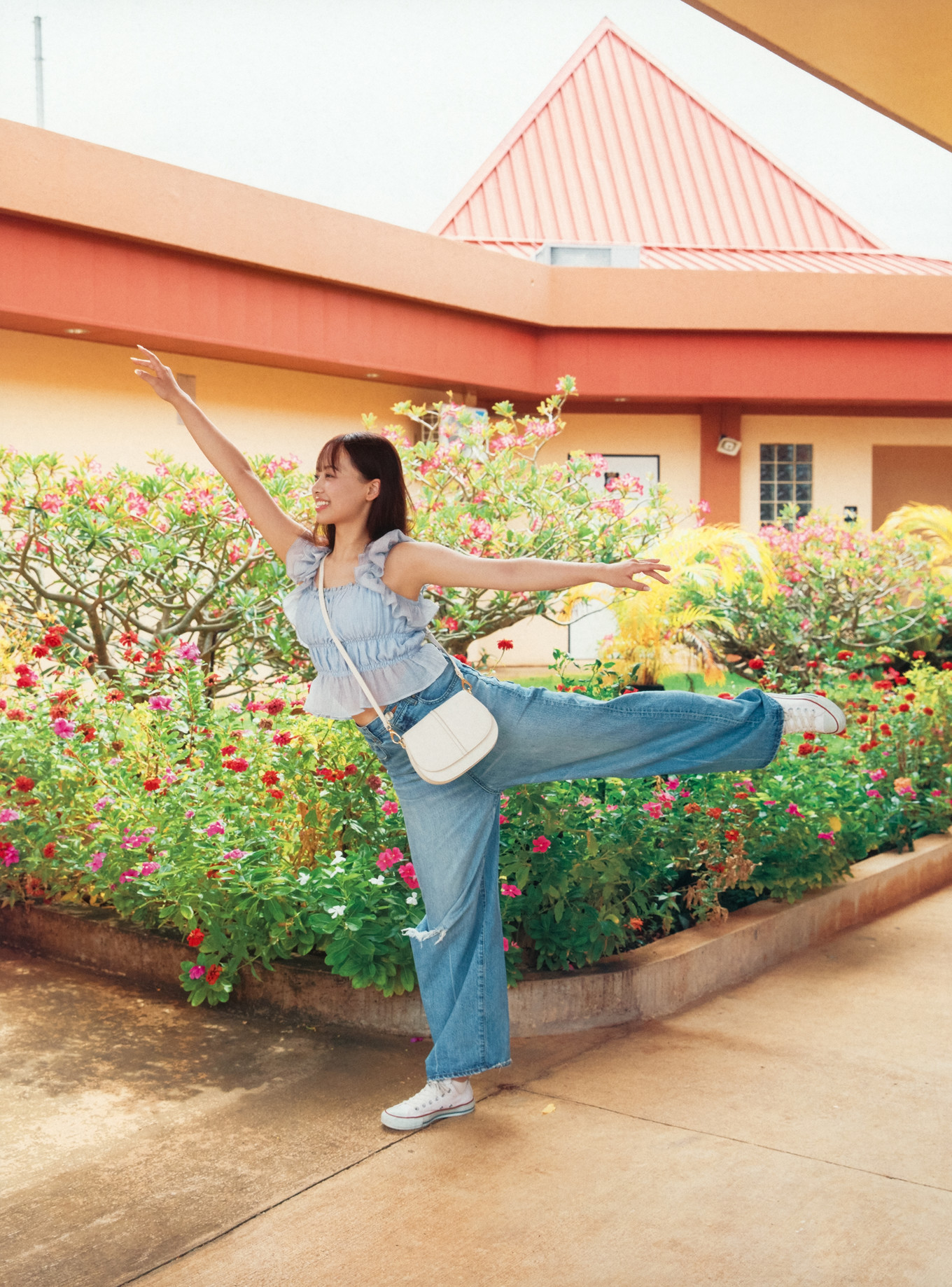 Hiyori Hamagishi 濱岸ひより, 1st写真集 『もしも』 Set.01