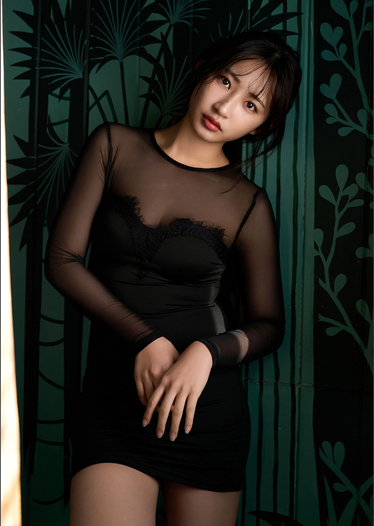 Hinata Matsumoto 松本日向, 写真集 『麗しのシャルマン』 Set.03