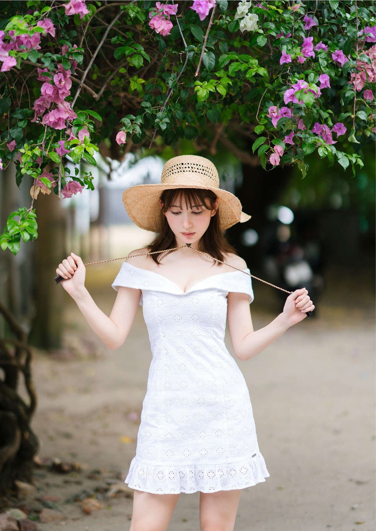 Risa Yukihira 雪平莉左, 写真集 「キミが微笑めば…世界が微笑む！！」 Set.02