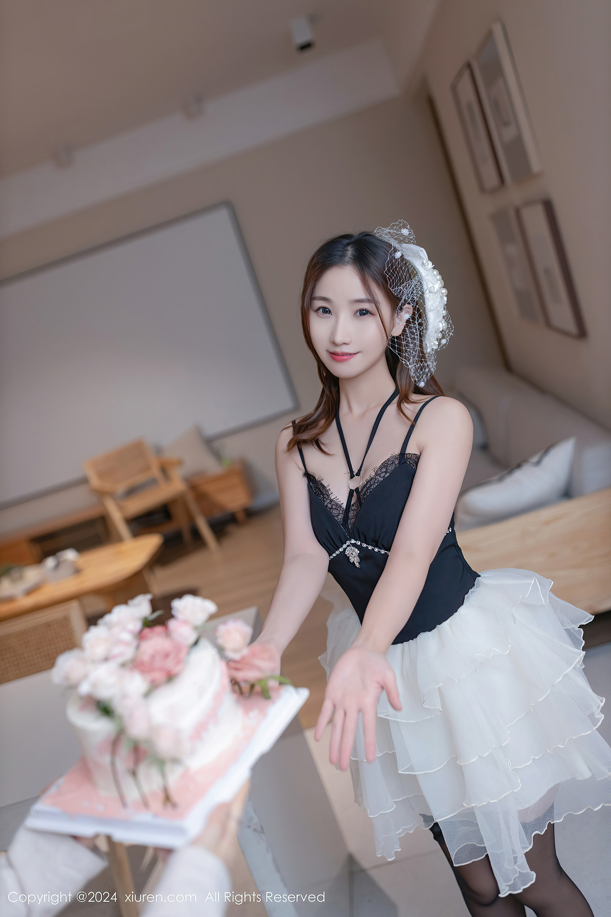 XiuRen秀人网 No.8398 杏子Yada(80P)