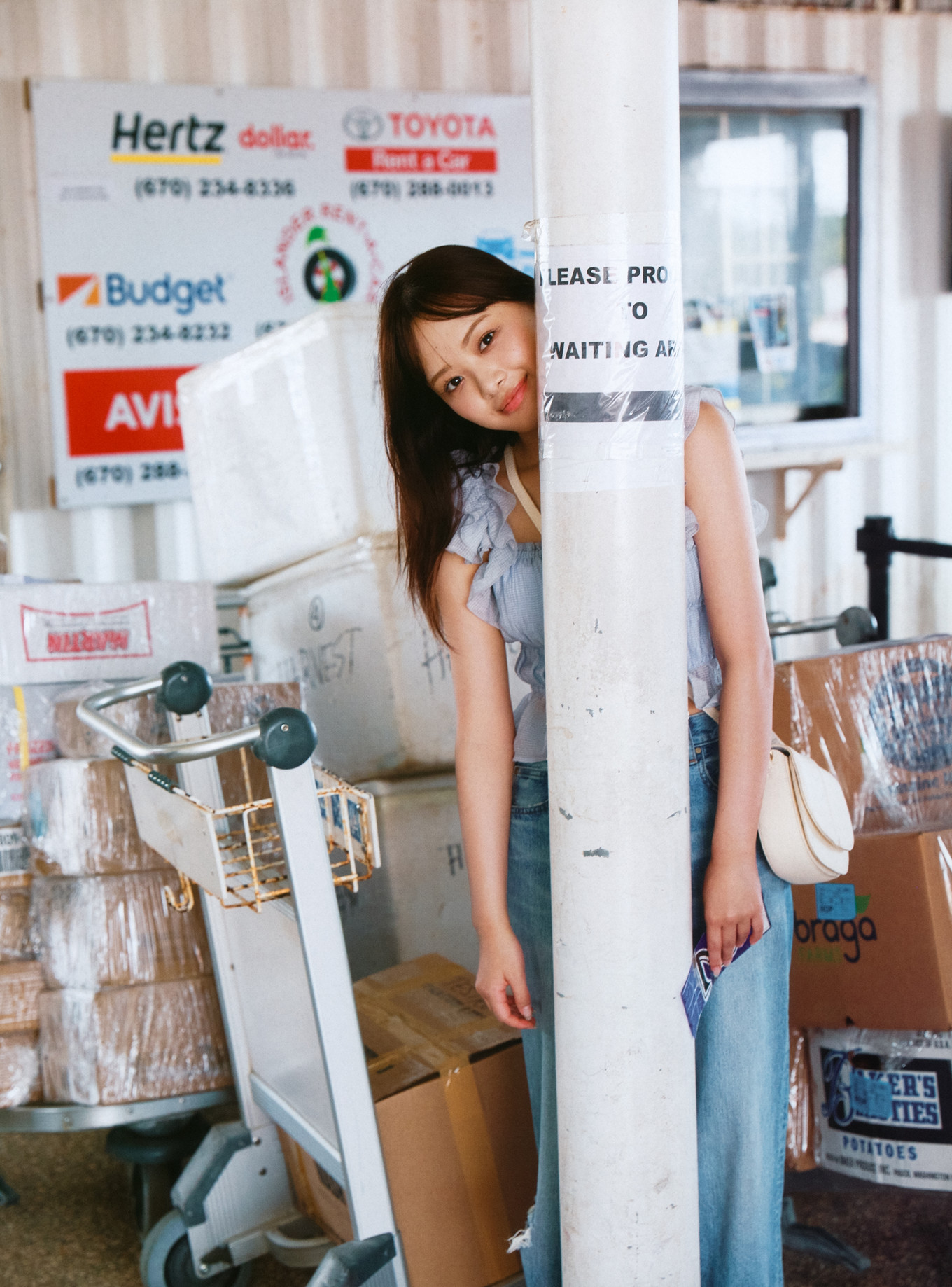 Hiyori Hamagishi 濱岸ひより, 1st写真集 『もしも』 Set.01