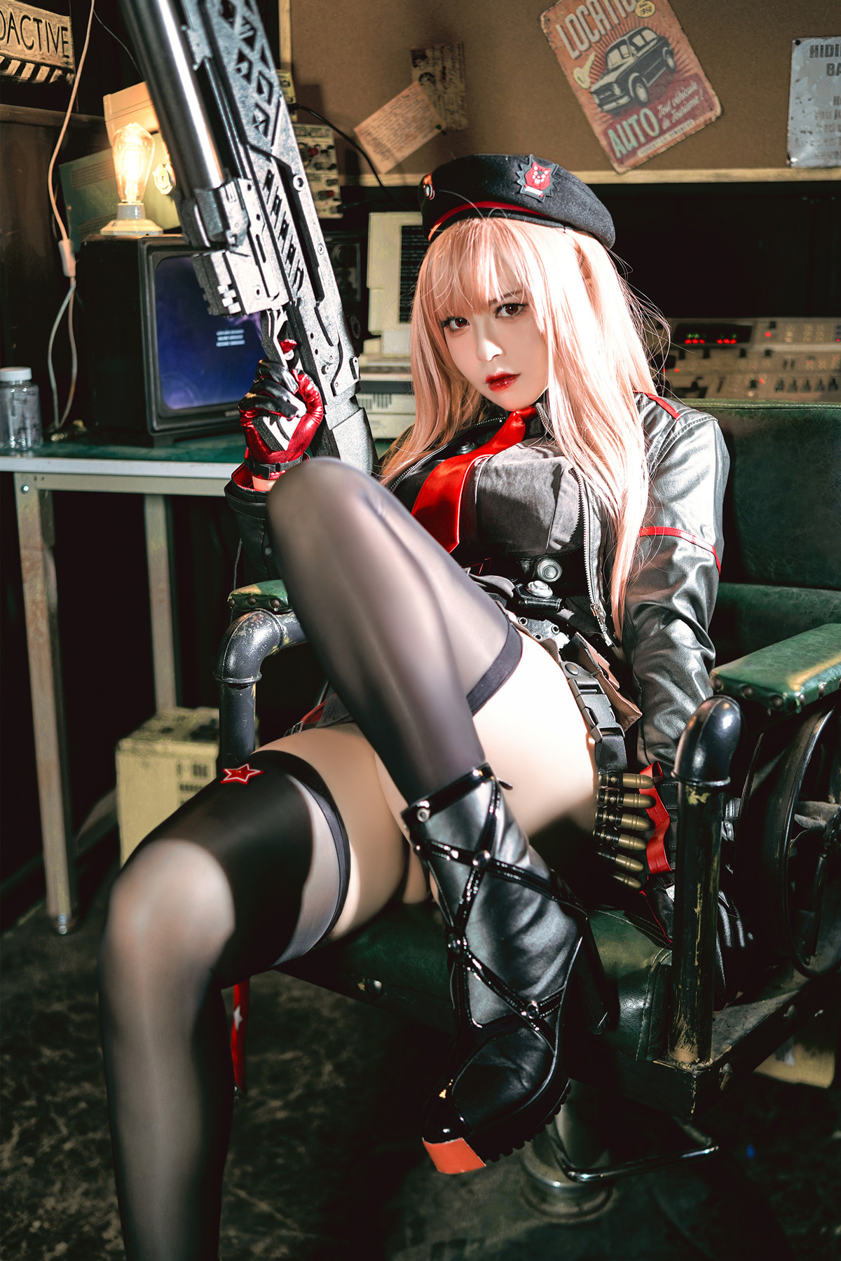 Cosplay 半半子Banbanko NIKKE 拉毗(54P)