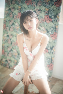 [PINK] U.Hwa (은유화) – Floral